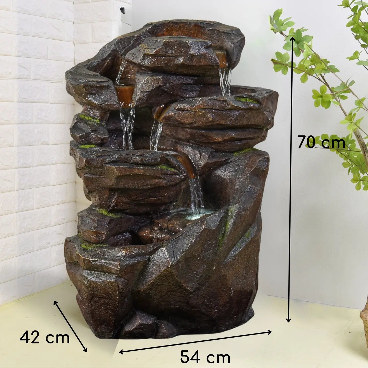 Fontaine de Jardin avec une cascade